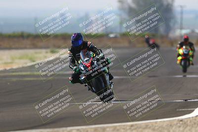 media/Sep-20-2025-TrackDaz (Sat) [[27f0cde673]]/A Group/2pm (Turn 9)/